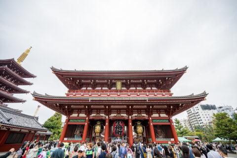 Senso-ji šventykla, Nakamise dori gatvė ir Asakusa rajonas
